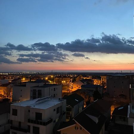 Garsoniera Adi Apartment Западен Ефорие Екстериор снимка