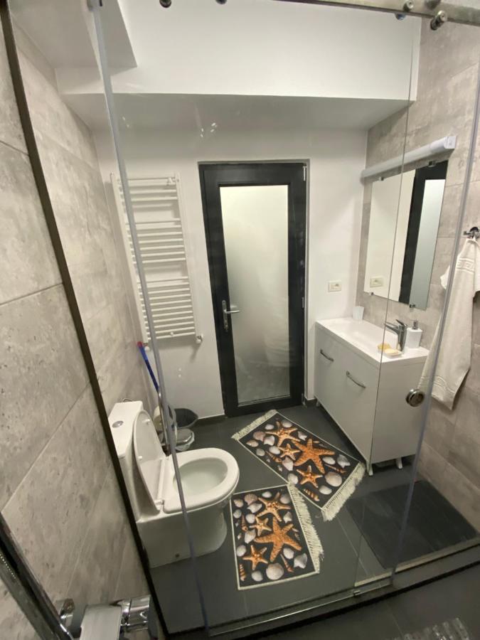 Garsoniera Adi Apartment Западен Ефорие Екстериор снимка